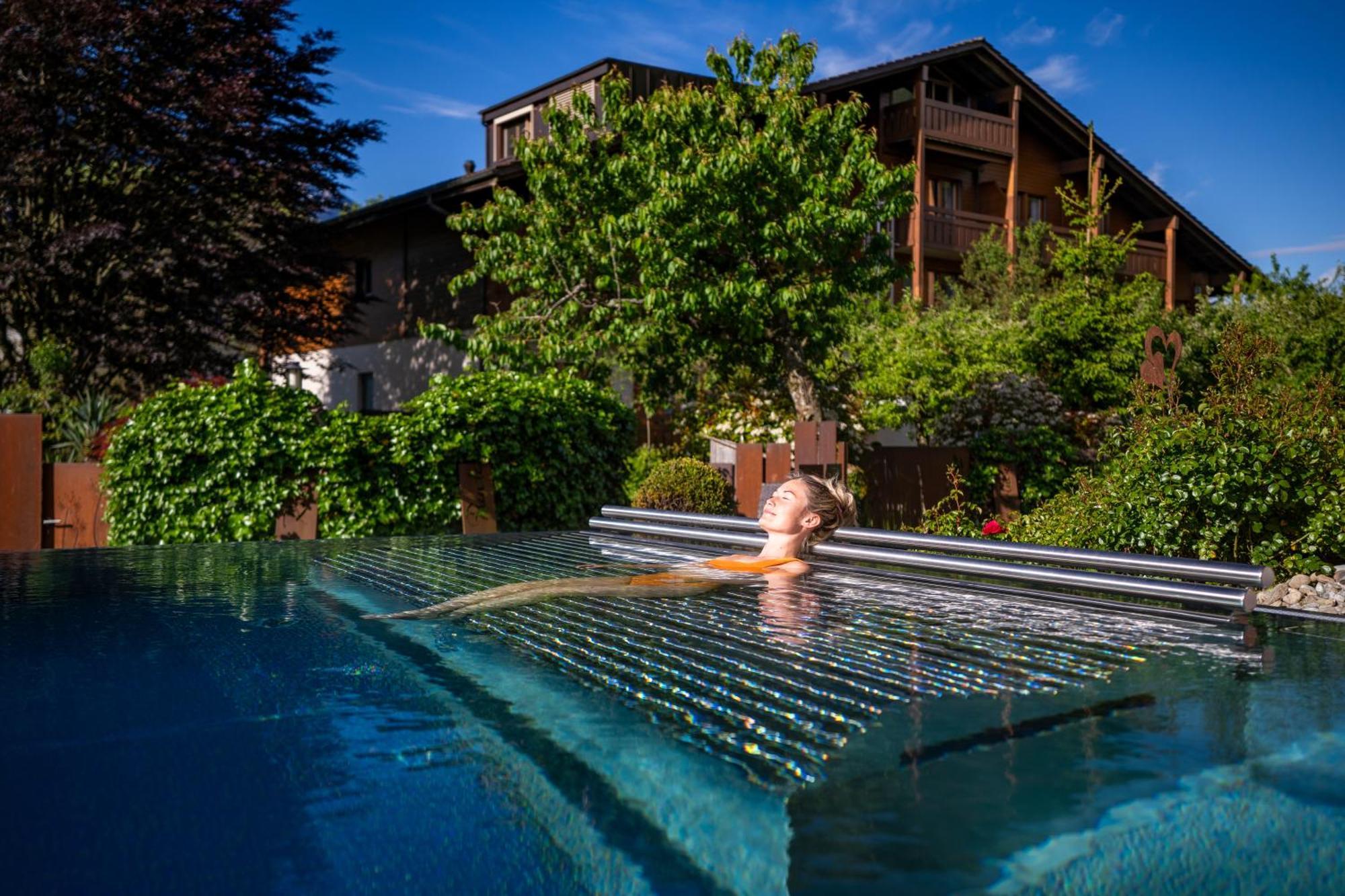 Salzano Hotel - Spa - Restaurant Unterseen Екстериор снимка