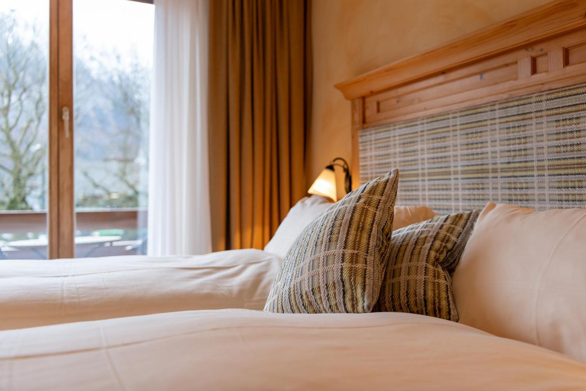 Salzano Hotel - Spa - Restaurant Unterseen Екстериор снимка